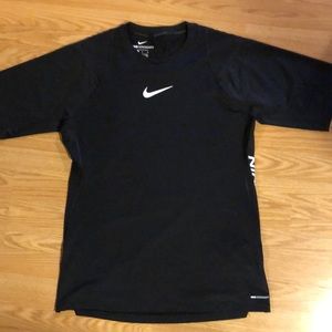 Nike Pro Aero Adapt Men's Short-Sleeve Top Shirt (Black, medium)